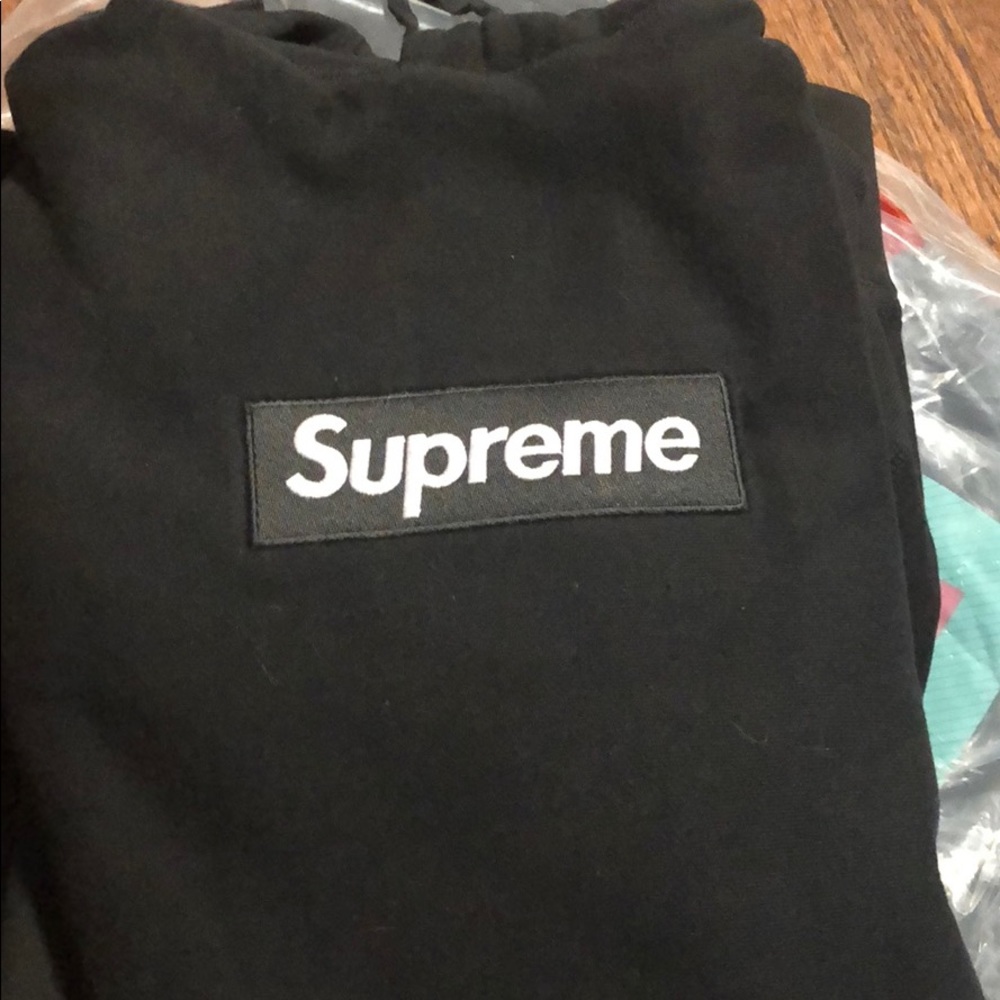 Black supreme bogo hoodie
